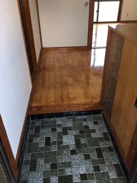 2DK Apartment for Rent in Nishihara, Urasoe City, Okinawa - Thumbnail 3