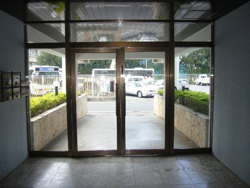 4LDK Corner Apartment for Sale in Ginowan, Okinawa - Thumbnail 4