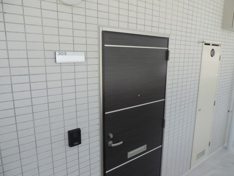 Elim Maehara 301: 2LDK Apartment for Rent in Ginowan, Okinawa - Thumbnail 3