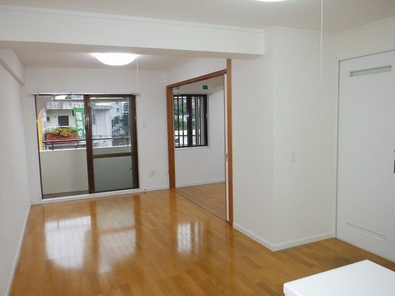 1LDK Rental Apartment in Urasoe Taira, Okinawa | 33.84 sqm - Thumbnail 4