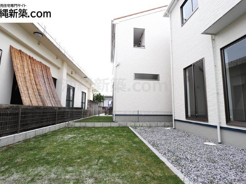 New 4LDK House for Sale in Uruma City, Okinawa - Thumbnail 2