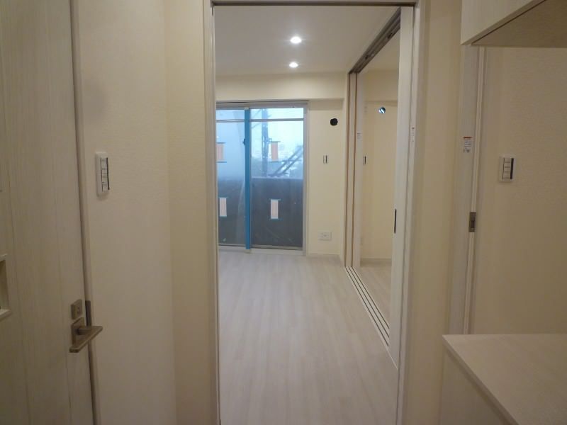 Luminare 601 2DK Apartment for Rent in Naha, Okinawa - Thumbnail 3