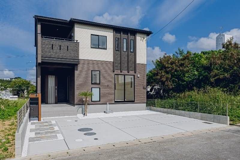 New 3LDK House in Nishihara, Okinawa - 95.84m² with 3 Parking - Thumbnail 2