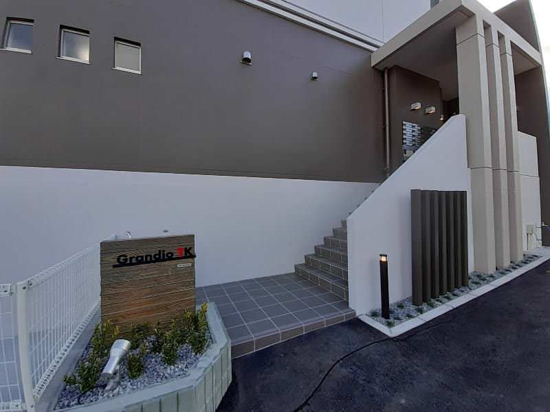 Modern 2LDK Apartment for Rent in Uruma, Okinawa - Thumbnail 2
