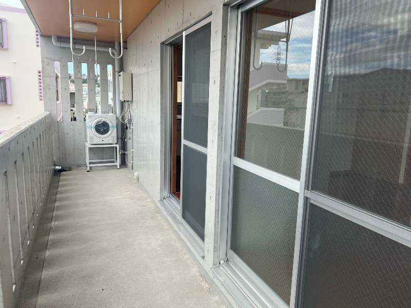 SKY GARDEN Minamihara 2DK Apartment for Rent in Haebaru, Okinawa - Thumbnail 3