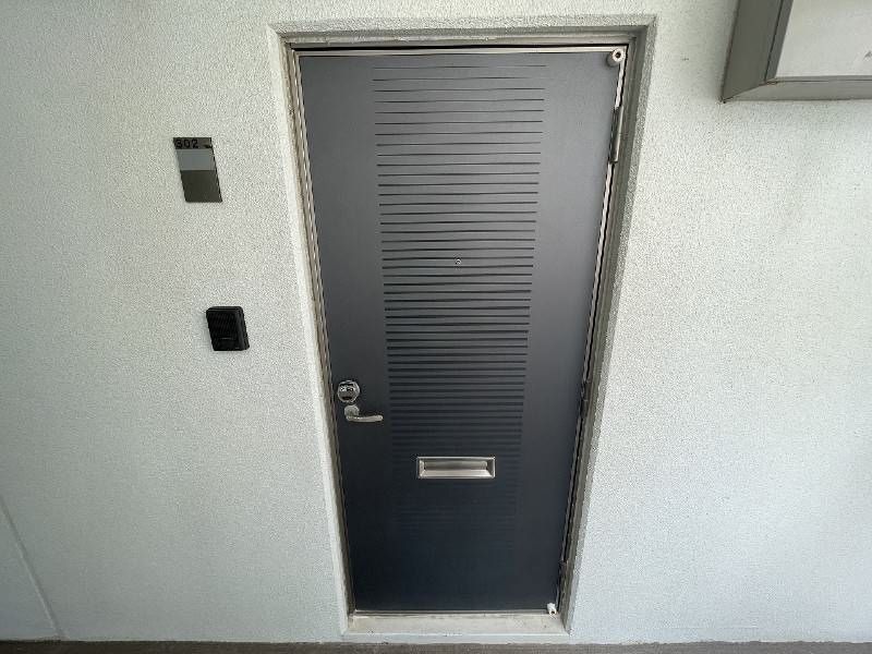 1LDK Apartment for Rent in Ginowan City, Okinawa - 57.86 sqm - Thumbnail 2