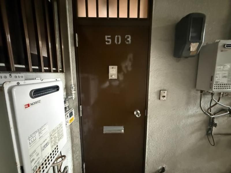 Maruko Mansion 3LDK Apartment for Rent in Urasoe, Okinawa - Thumbnail 3