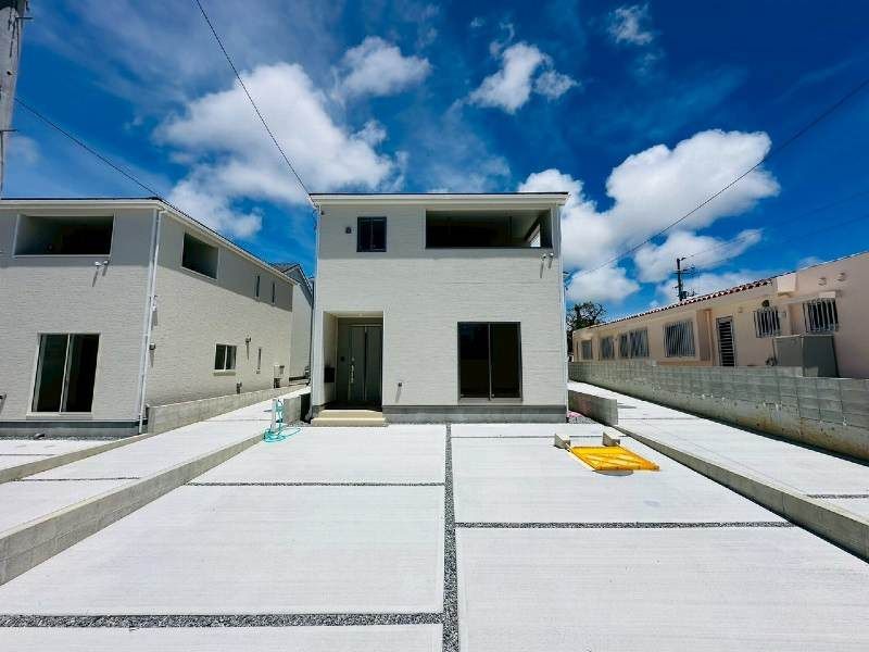 New 4LDK House in Itoman City Okinawa - 2025 Build - Main Image