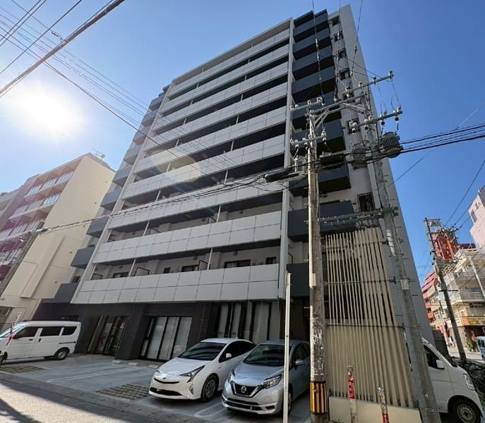 Rent 1LDK Apartment in Naha, Okinawa - Ribasu Matsuyama II - Thumbnail 3