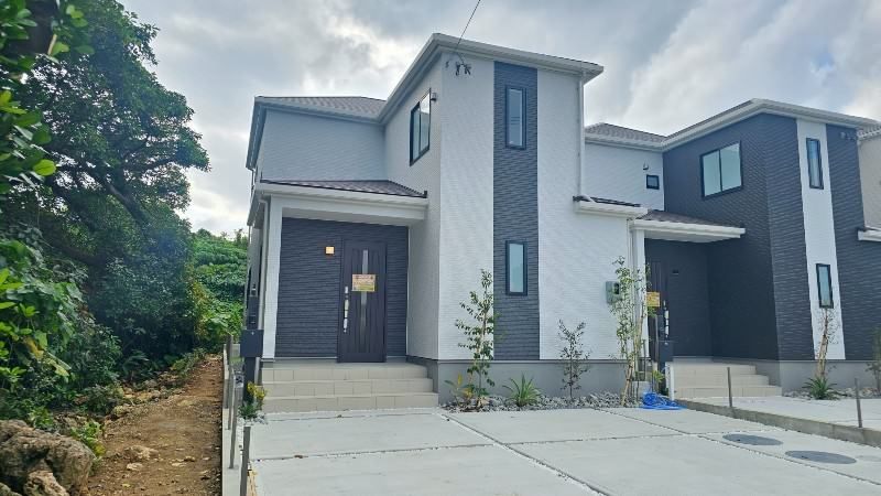 New 4LDK House for Sale in Uruma City, Okinawa - Image 1