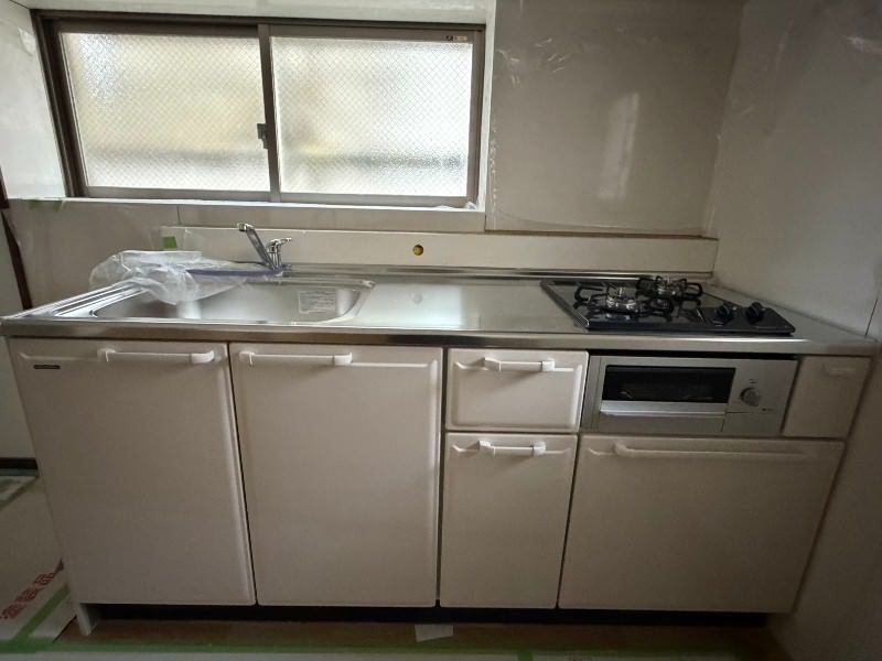 New 2DK Apartment for Rent in Itoman, Okinawa - Thumbnail 4