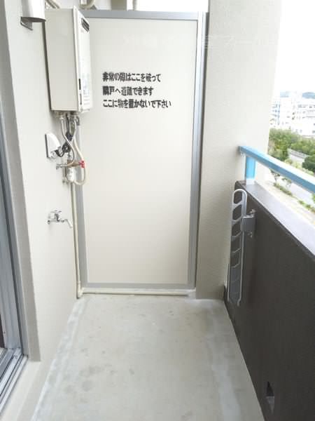 1K Apartment for Rent in Itoman, Okinawa - 26.56 sqm - Thumbnail 3