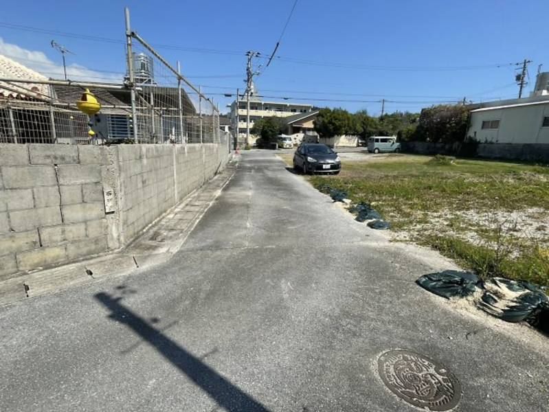 299.8 Tsubo Land for Sale in Sashiki, Nanjo City, Okinawa - Thumbnail 3