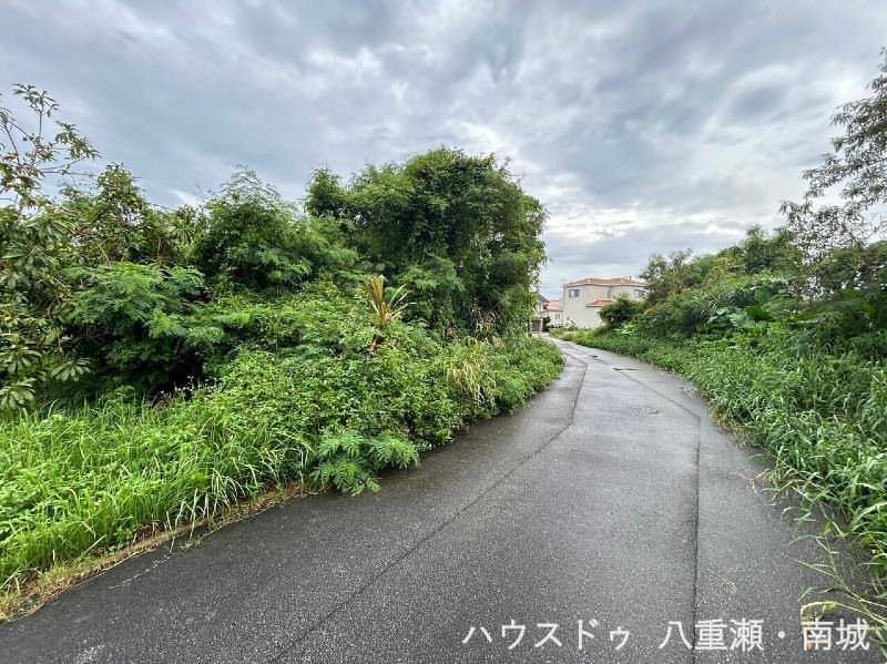 Land for Sale in Nagae, Yaese Town, Okinawa - 199.64 sqm - Thumbnail 2
