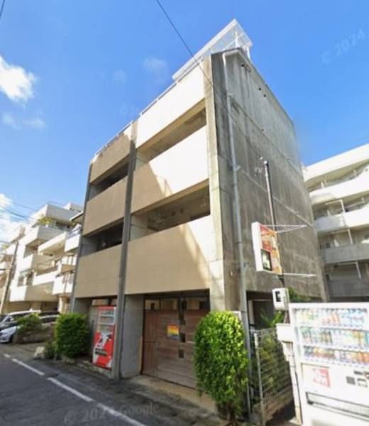 1R Apartment for Rent in Naha Kume, Okinawa - 34.61 sqm - Thumbnail 2