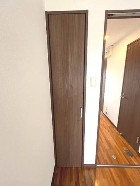 1K Apartment in Ginowan City, Okinawa - 22.4 sqm - Thumbnail 3