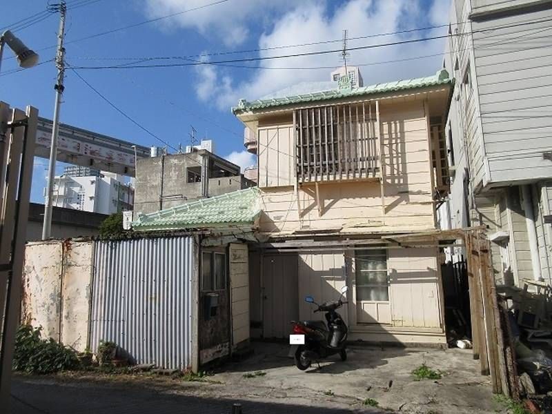 3K House for Sale in Naha Asato, Okinawa - 45.45 sqm - Thumbnail 2