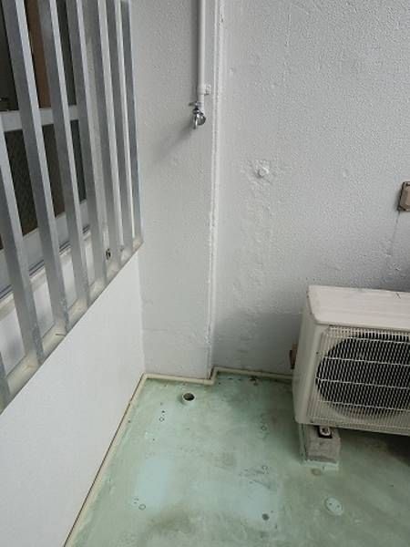 1LDK Corner Apartment for Rent in Ginowan City, Okinawa - Thumbnail 2