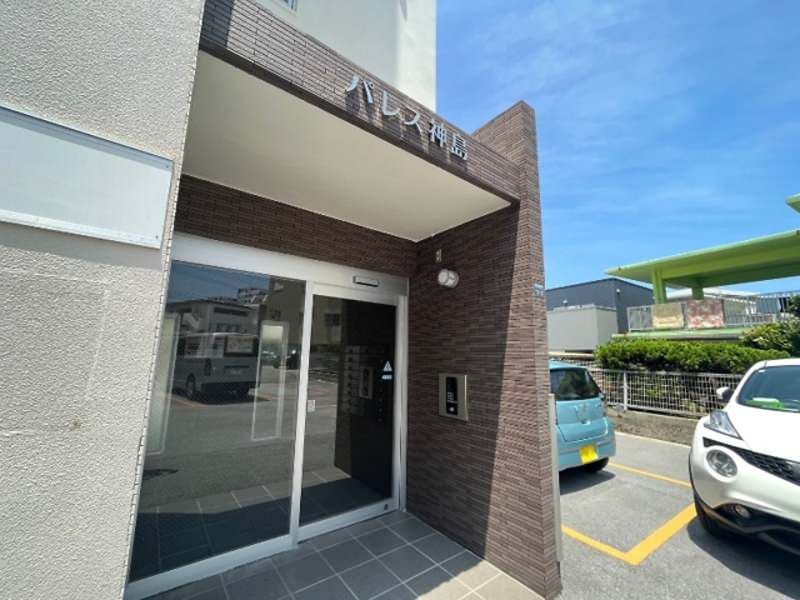 1K Apartment for Rent in Miyagi, Urasoe City, Okinawa - Thumbnail 4