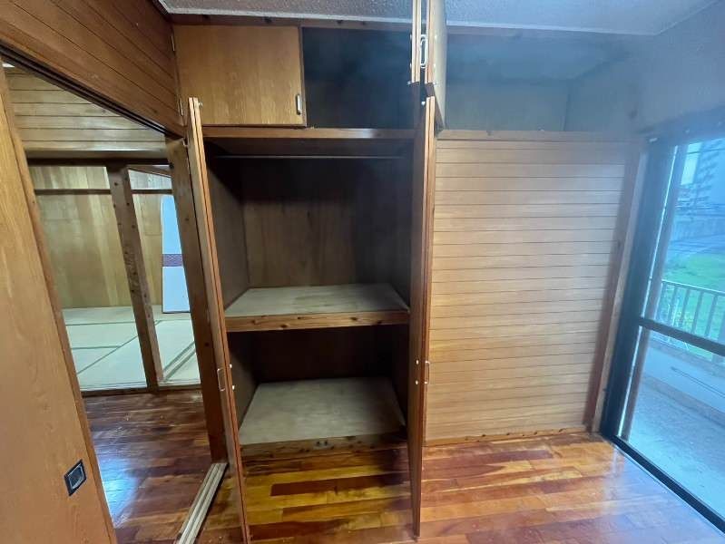 Mutsumi Mansion 3DK Apartment for Rent in Haebaru, Okinawa - Thumbnail 3