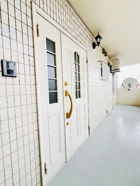 Renovated 3LDK Ocean View Condo in Okinawa City - Investment Property - Thumbnail 3
