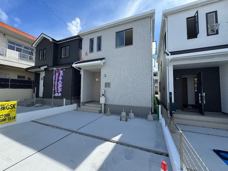 New 2025 4LDK House in Naha Gushi with Garden - Thumbnail 2