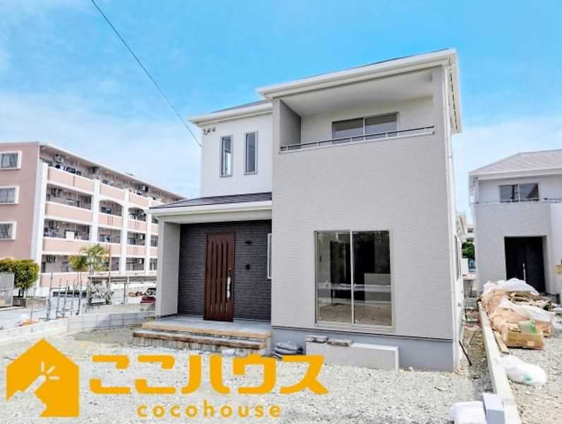 New 4LDK House for Sale in Nago City, Okinawa - Thumbnail 2