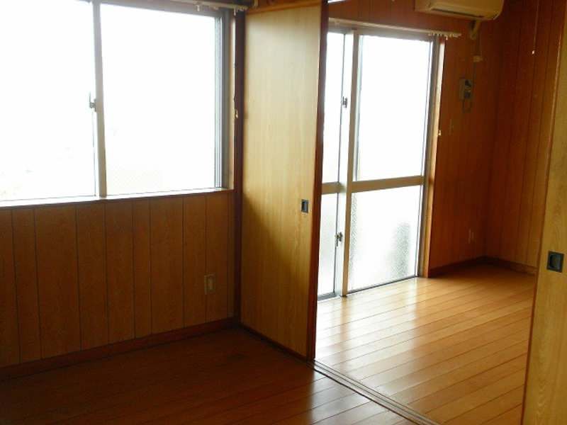 2DK Apartment for Rent in Urasoe Miyagi, Okinawa - 3.7万円 - Thumbnail 3