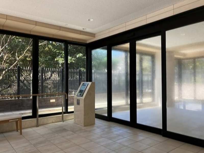 Lions Shiroyake Minami 2LDK Apartment for Rent in Naha, Okinawa - Thumbnail 3