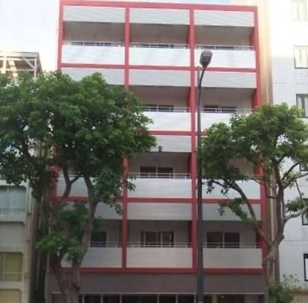 Renovated 1K Apartment Near Miebashi Station, Naha - Thumbnail 3