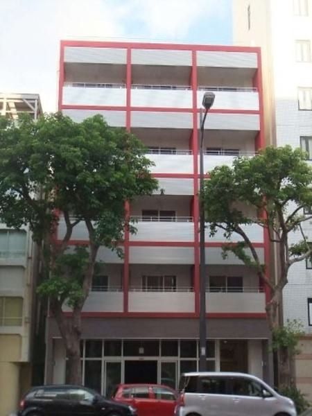 Renovated 1K Apartment Near Miebashi Station, Naha - Thumbnail 2