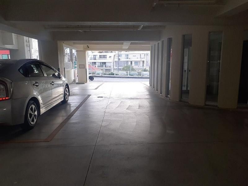 Plumeria Matsuo Parking Lot Rental in Naha, Okinawa - Thumbnail 4