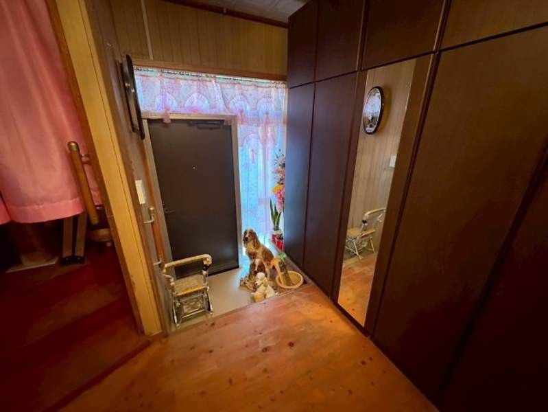 Spacious 10LDK RC House for Sale in Misato, Okinawa City - Thumbnail 4