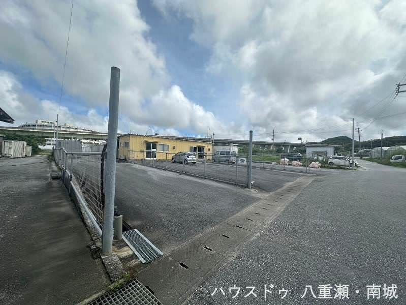 Land for Sale in Ga, Yaese Town, Okinawa - 1,109 sqm Plot - Thumbnail 2