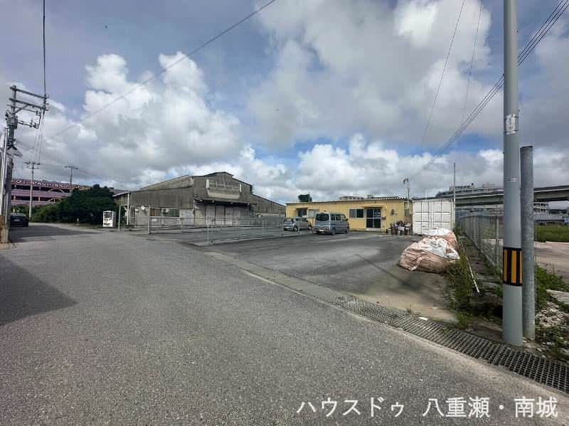 Land for Sale in Ga, Yaese Town, Okinawa - 1,109 sqm Plot - Thumbnail 3