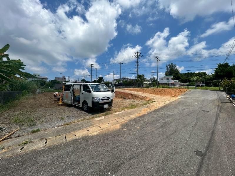 Spacious 4LDK Family Home in Kin, Okinawa - Thumbnail 4