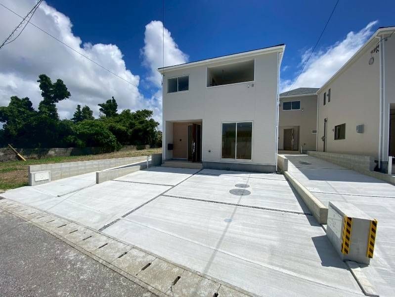 New 4LDK House in Itoman City, Okinawa | 2025 Build - Thumbnail 4