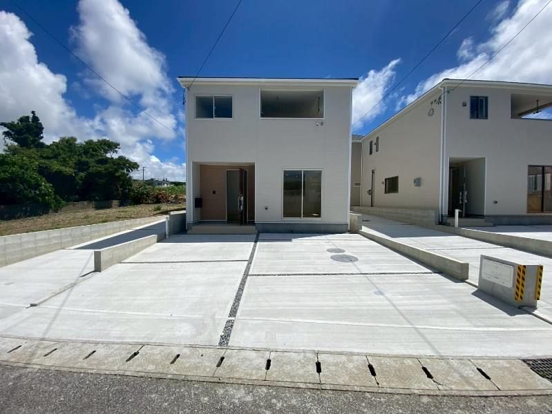 New 4LDK House in Itoman City, Okinawa | 2025 Build - Thumbnail 3