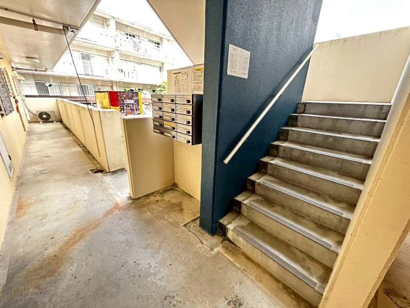 3LDK Apartment for Rent in Haebaru, Okinawa - Happiness Court Shinkawa - Thumbnail 3