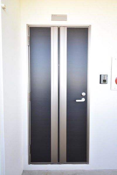 Treasure Heights 2LDK Apartment for Rent in Kin Town, Okinawa - Thumbnail 2