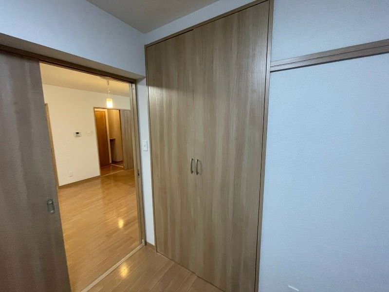 2LDK Apartment for Rent in Uruma City, Okinawa - Thumbnail 4