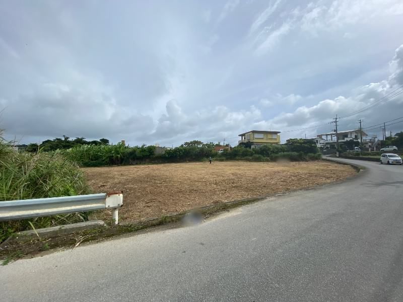 Large Agricultural Land Plot for Sale in Itoman City, Okinawa - Thumbnail 2