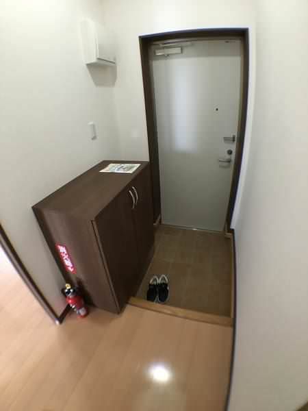 Five & One 2LDK Apartment for Rent in Nishihara, Okinawa - Thumbnail 2