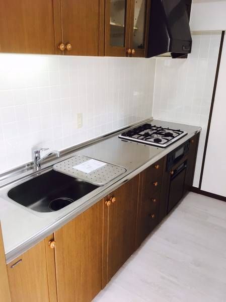 Ocean View 3LDK Apartment for Sale in Ginowan, Okinawa - Thumbnail 2