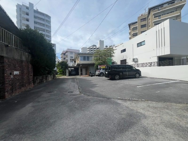 372 sqm Residential Land for Sale in Naha City, Asato - Thumbnail 4