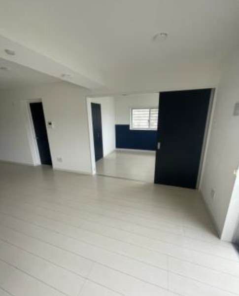 2LDK Apartment for Rent in Yara, Kadena, Okinawa - Pet Friendly - Thumbnail 2