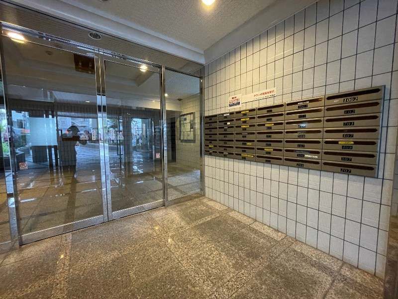 Lions Mansion Tsuboya 3LDK Apartment for Sale in Naha, Okinawa - Thumbnail 4