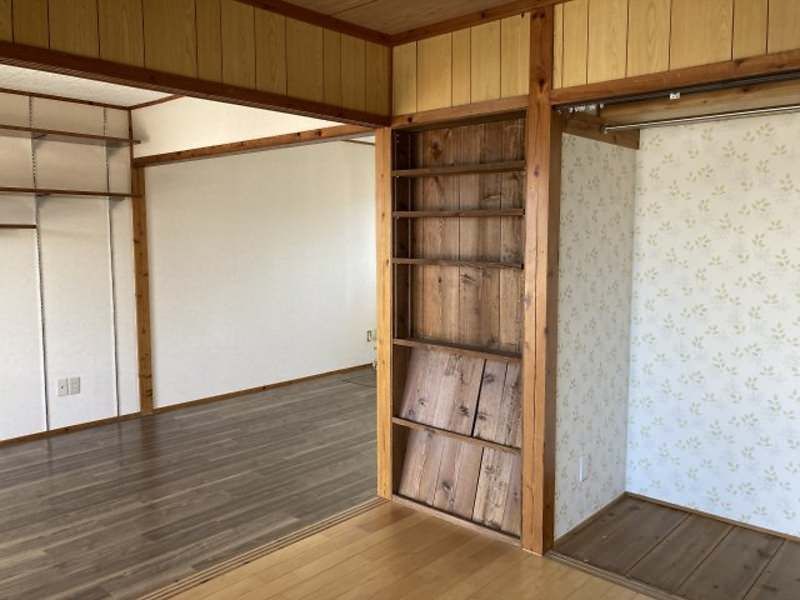 Maison Uenomatsu 1LDK Apartment for Rent in Nishihara, Okinawa - Thumbnail 3