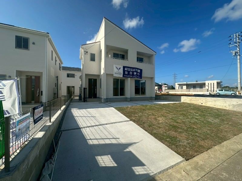 New 4LDK House in Yomitan Village, Okinawa | 2025 Build - Image 1