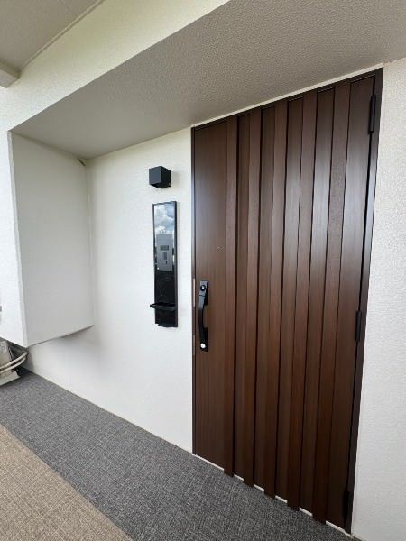 Modern 2LDK Apartment in Urasoe's Rev Grande Tower, Okinawa - Thumbnail 3